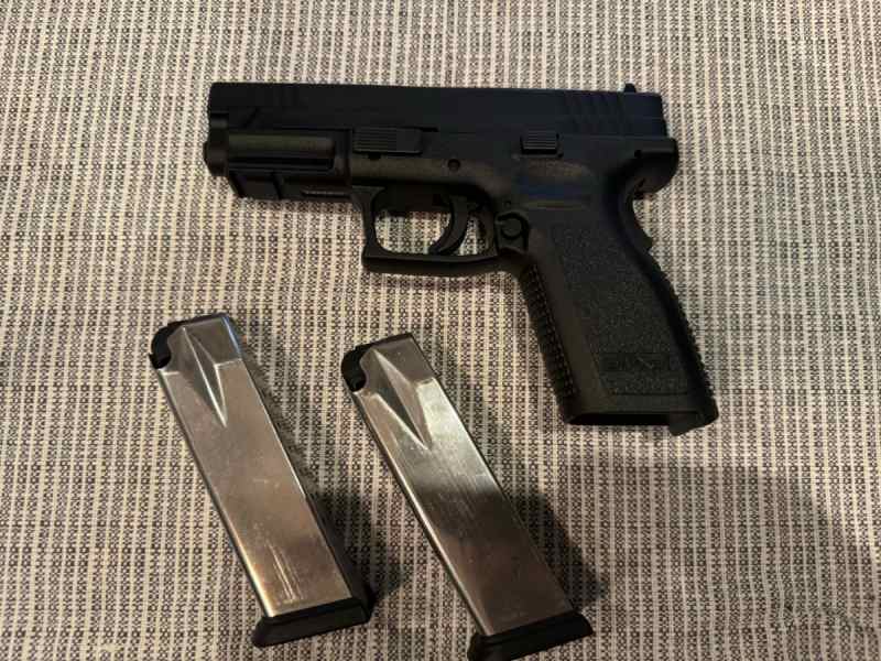 Springfield Armory XD9 9mm +Original Case &amp; Extras