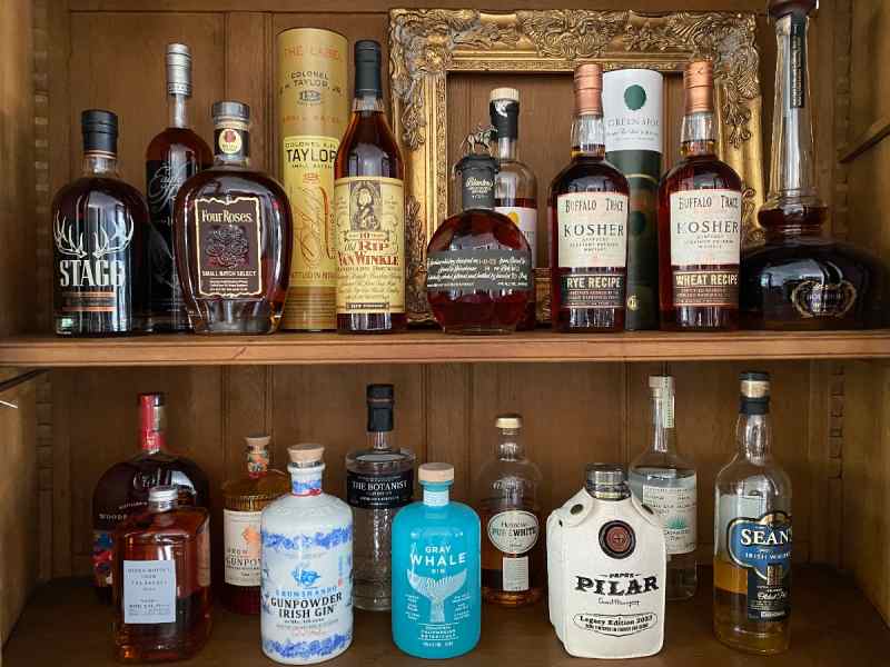 Top Shelf Whiskey Bourbon ie Pappys, Blanton, etc