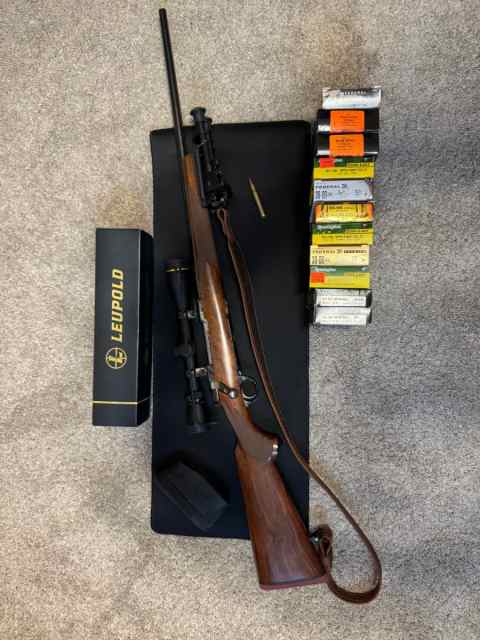 CLASSIC M77 HAWKEYE 30-06 BOLT ACTION &amp; AMMO