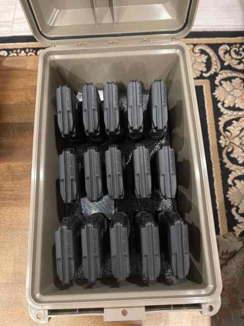 MTM box with 15 magazines of 5.56 Green Tip 