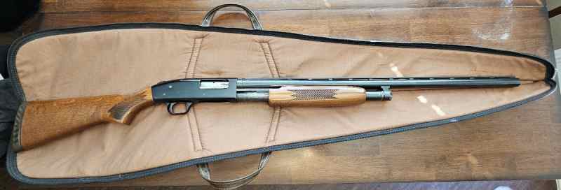 Mossberg Pump Shotgun -- 12 Gauge -- Model 500A