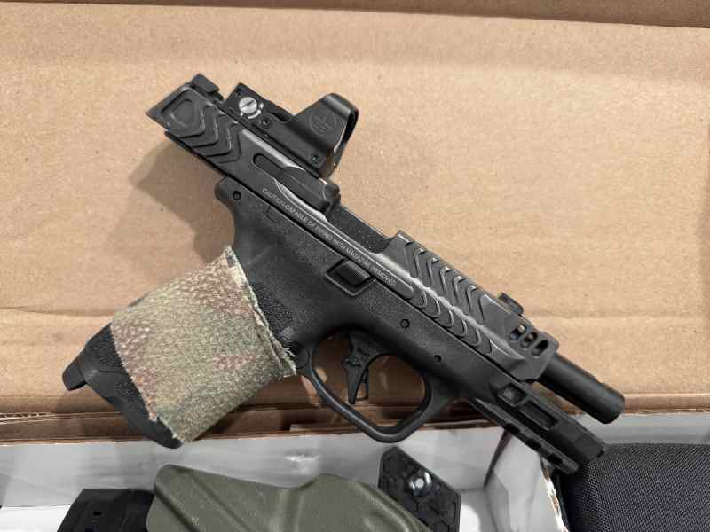 M&amp;P9 M2.0 Carry Comp Compact + opt. Leupold DPP