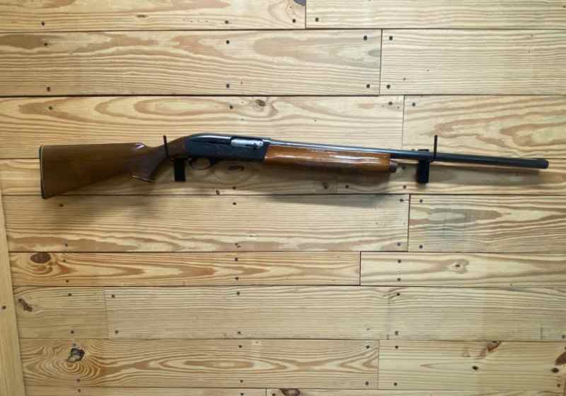 Remington 1100 12ga, 26&quot; brl, 2-3/4 chamber, LIKE 