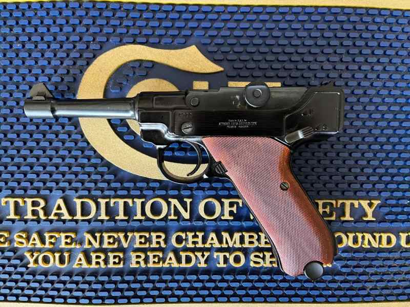 Vintage PO8 Luger clone Stoeger Arms .22