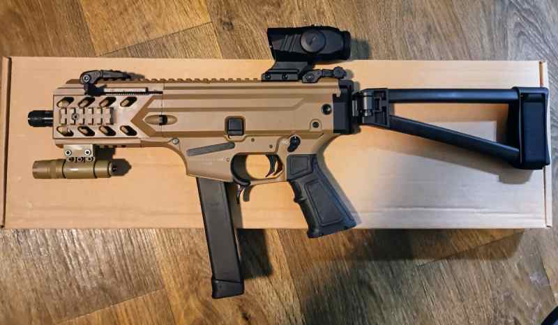 Blade 6 PCC with Prism dot and light