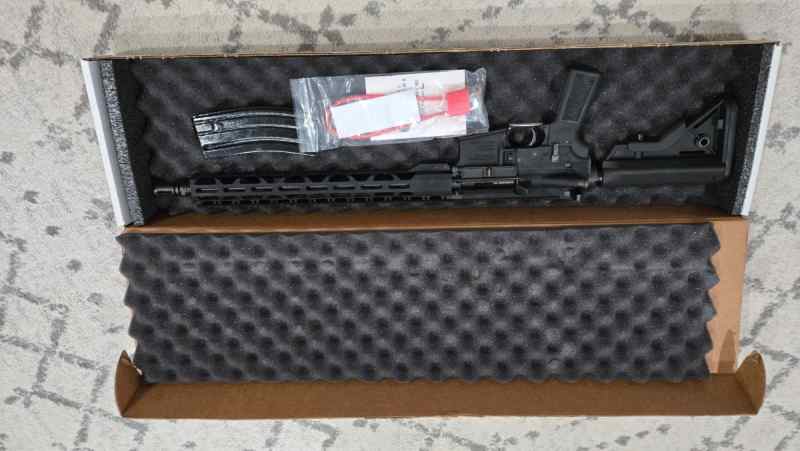 AR 15  223/556