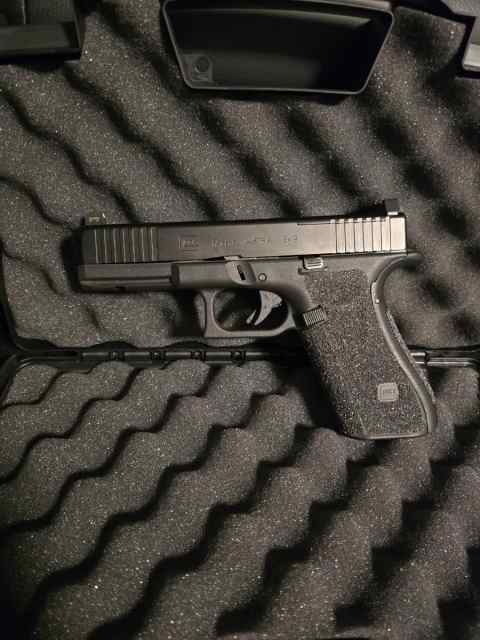 USED Glock 17 Gen 5 MOS