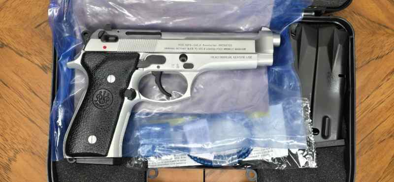 Beretta 92FS Italian  Inox