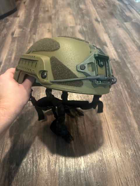 Highcom Striker Helmet Level IIIA+ High cut