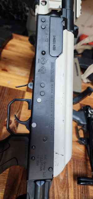 IZHMASH Saiga 12 w/ 6 Magazines – Fort Wor