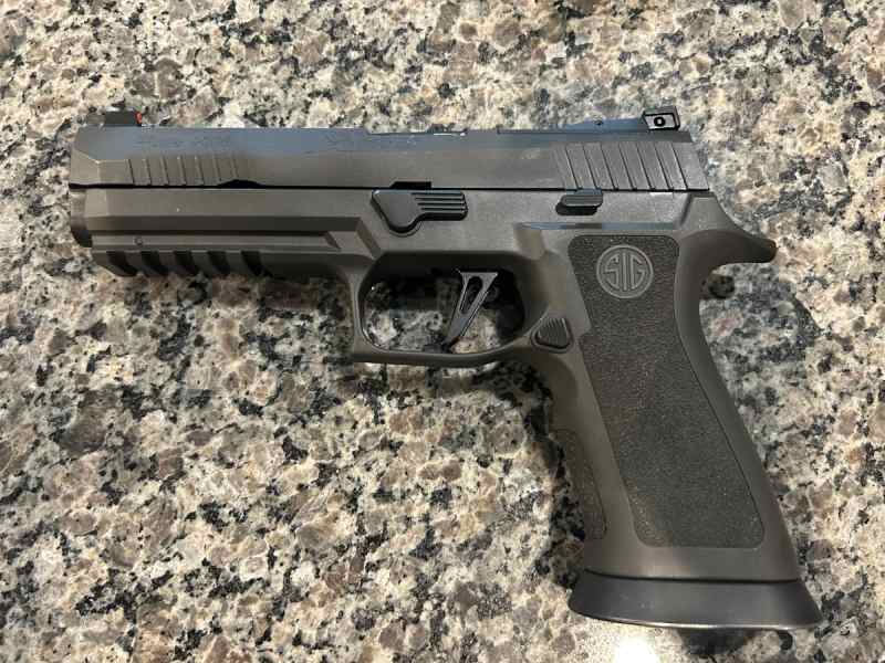 Sig Sauer P320 X5-9-Legion, 6 Magazines