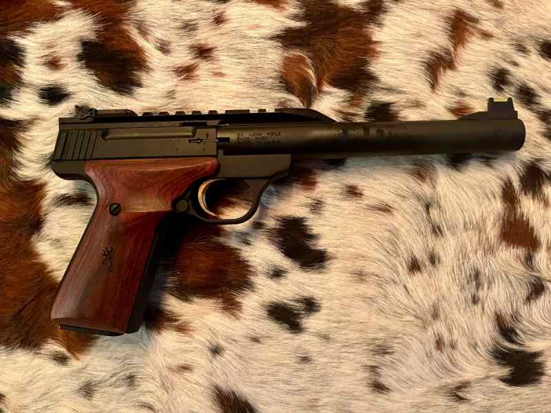 NEW - BROWNING BUCK MARK HUNTER .22 LR-$549.95