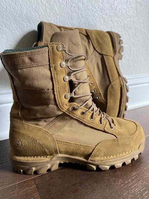 Danner Rivot Goretex 400G Coyote boots 10 D Men
