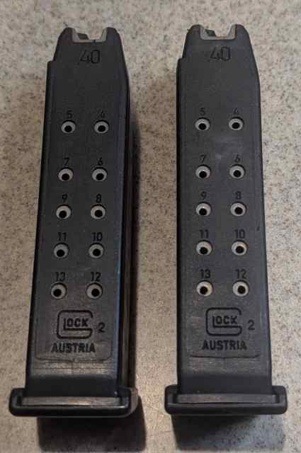 2 - GLOCK 40 S&amp;W 13 Rd Mags for GLOCK 23 - Black