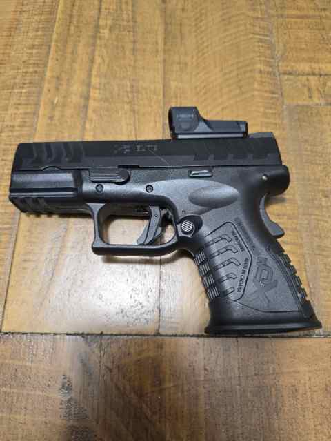 Springfield XD ELITE 9mm with Hex RMR