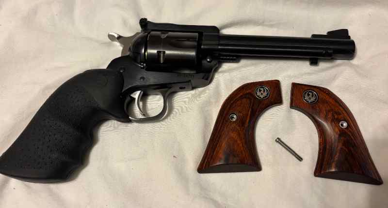 Ruger super Blackhawk 