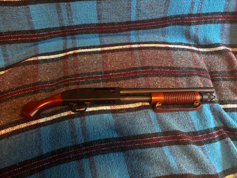 Mossberg 590 nightstick