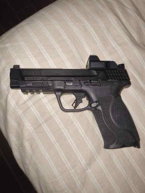 Smith &amp; Wesson M&amp;P M2.0 10mm 4.6&quot; LNIB