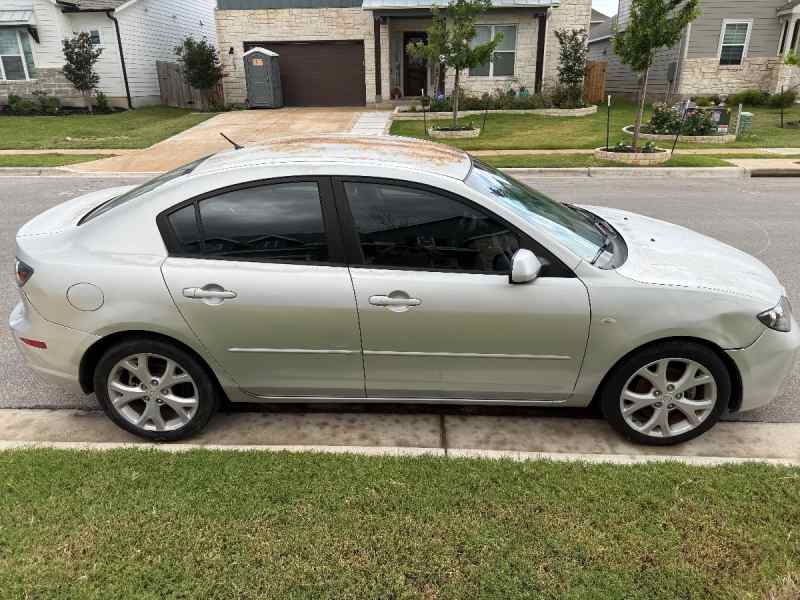 Mazda 3 Sedan 4D - 4-Cyl, 2.0 Liter - 2008