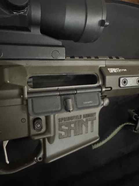 Springfield Armory Saint Victor 5.56 AR-15 Rifle