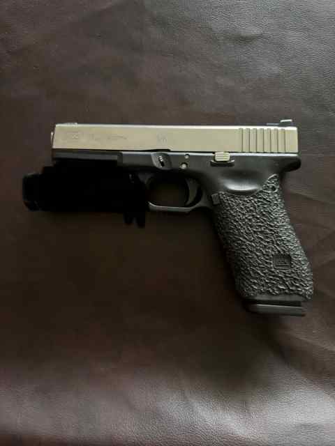 Glock 17 9mm ROBAR 1 semper vinco custom $525