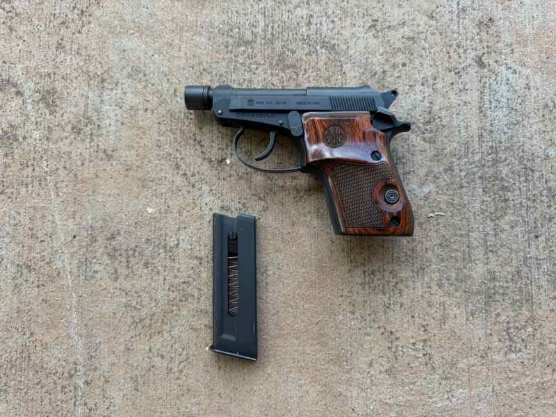 Beretta Bobcat 21A covert .22lr