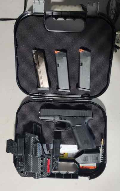 Glock 43x MOS with Night Fision sites.