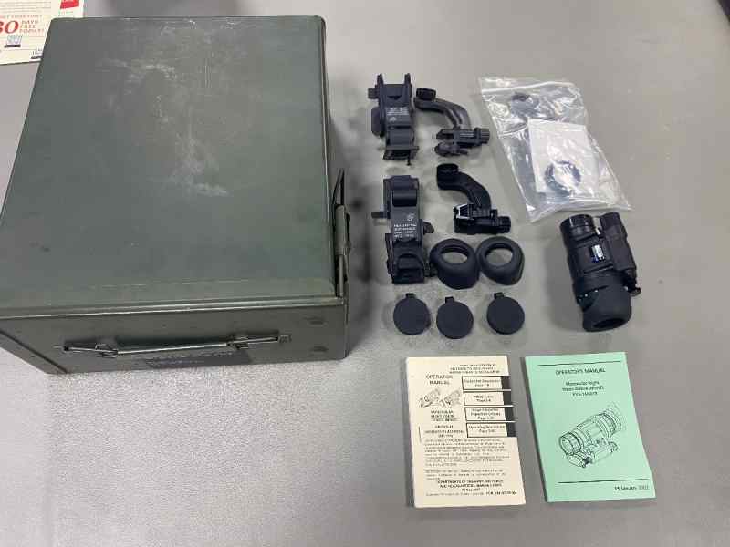 US Night Vision Gen 2 PVS 14 w/extras