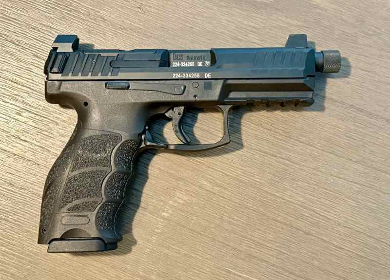 HK VP9 Tactical