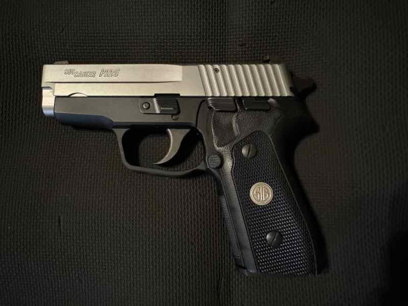 P225-A1 Sig 9mm two tone stainless