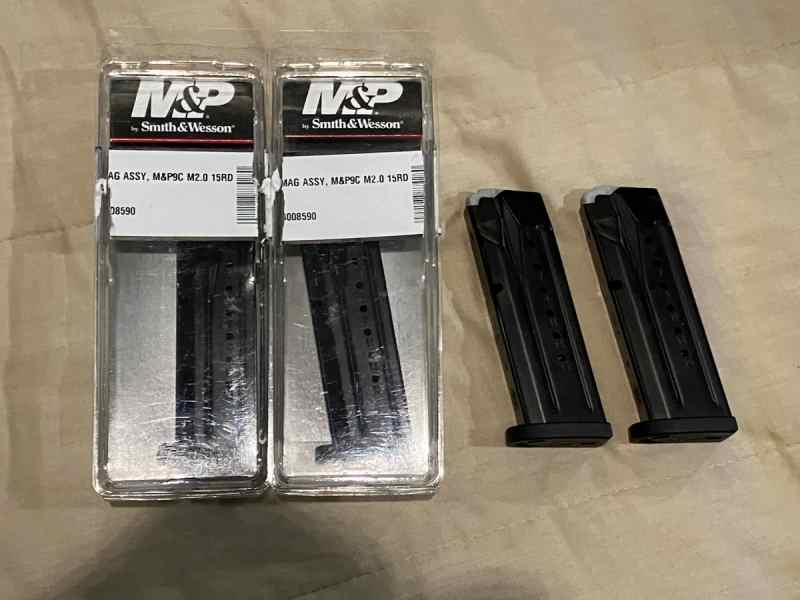 S&amp;W M&amp;P 2.0 9mm compact 15 rd. magazines