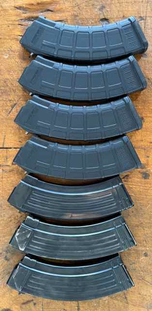 AK 47 Magizines (Russian and Magpul)