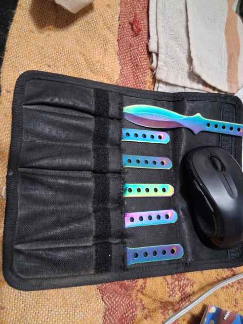 WTT Aeroblades 6 Piece Blue Angel Throwing Knifes 