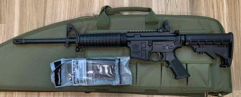 Smith &amp; Wesson M&amp;P 15 Sport II New Unfired