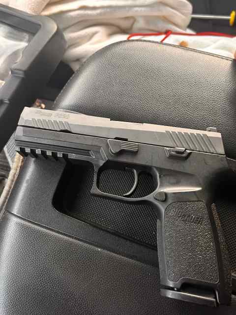 Sig P320