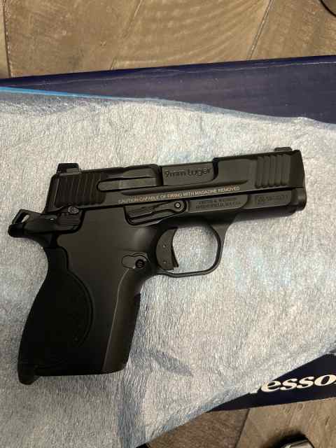 SMITH AND WESSON CSX NEVER FIRED 