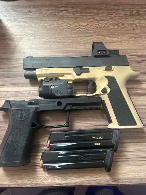 Sig P320 sig Romeo red dot