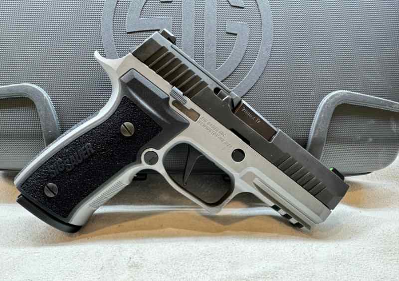 SIG SAUER P320 AXG CARRY 9MM