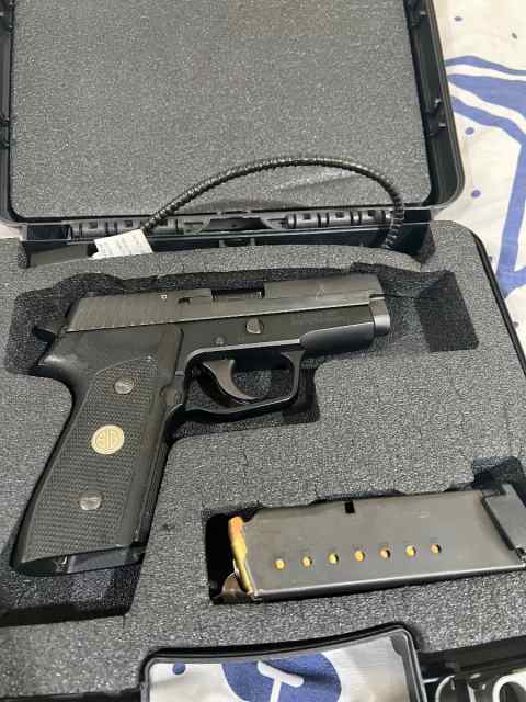 Sig Sauer P225