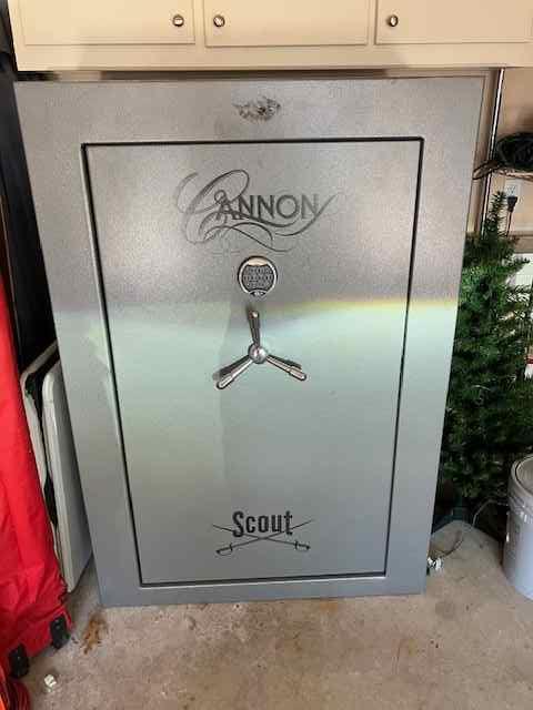 Canon 64 Gun Safe 