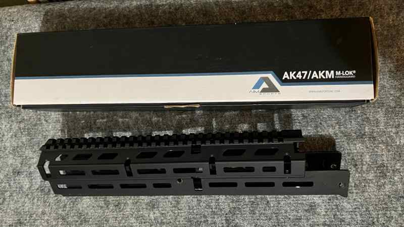 Nice! AK / AKM  Pic Rail &amp; M-LOk Handguard 