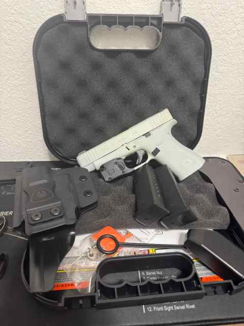 White Glock 48