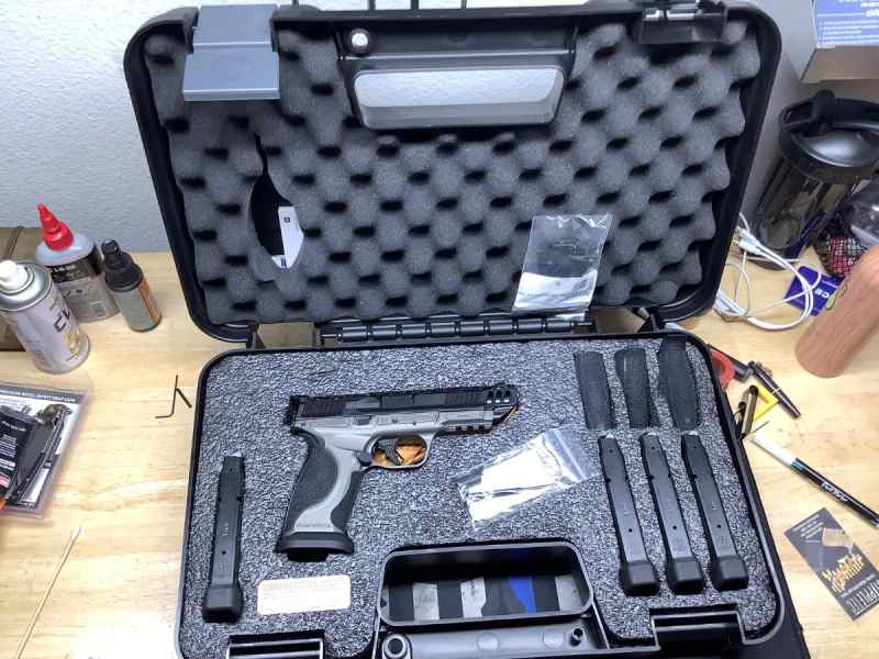 S&amp;W Competitor w/case and everything F/S $800.00