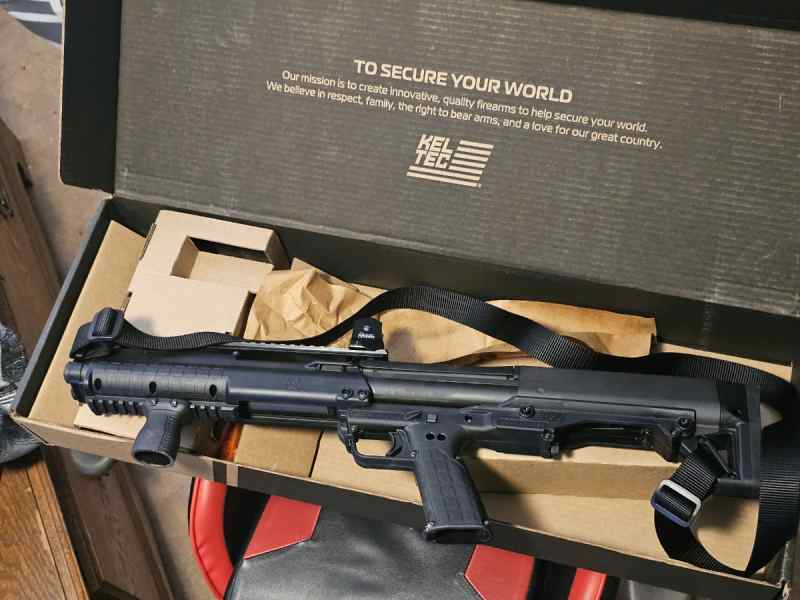 Kel-Tec KSG 12 GA 18.5&quot; 15 round shotgun LIKE NEW