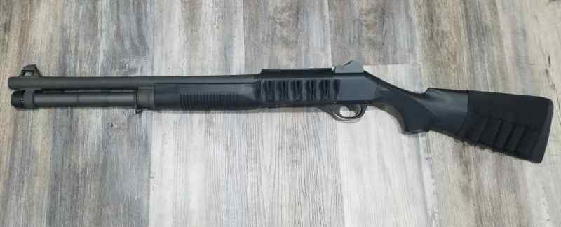 Benelli M4