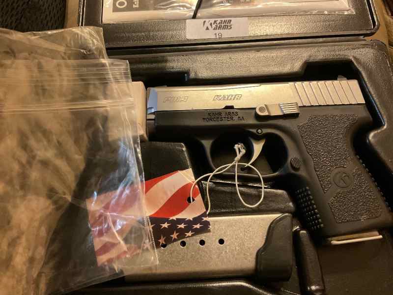 New in Box KAHR PM-9 9x19 mm Stainless 
