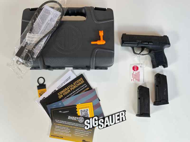 NEW/ UNFIRED Sig Sauer P365