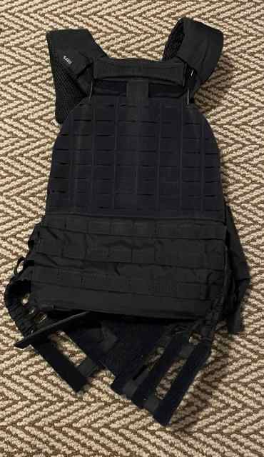 navy vest.jpg