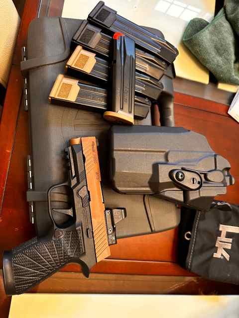 Sig p320 with extra