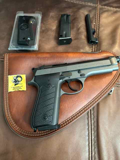 Beretta 92s WTT